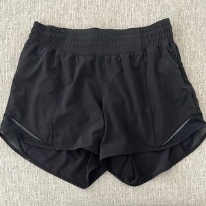 Lululemon High Rise Hotty Hot Shorts